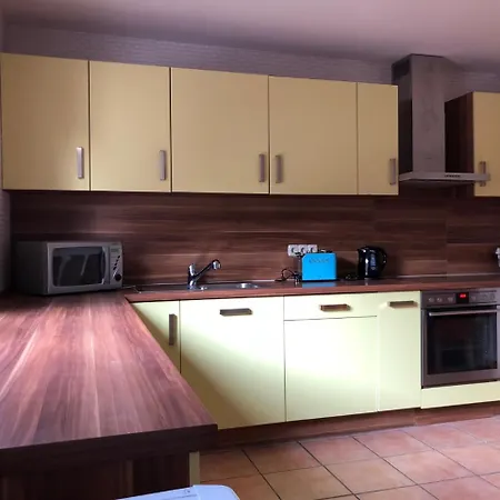 Ferienwohnungen Hanhofen Апартаменты *